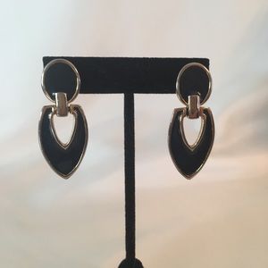 Vintage Black Silver Drop Dangle Pierced Earrings